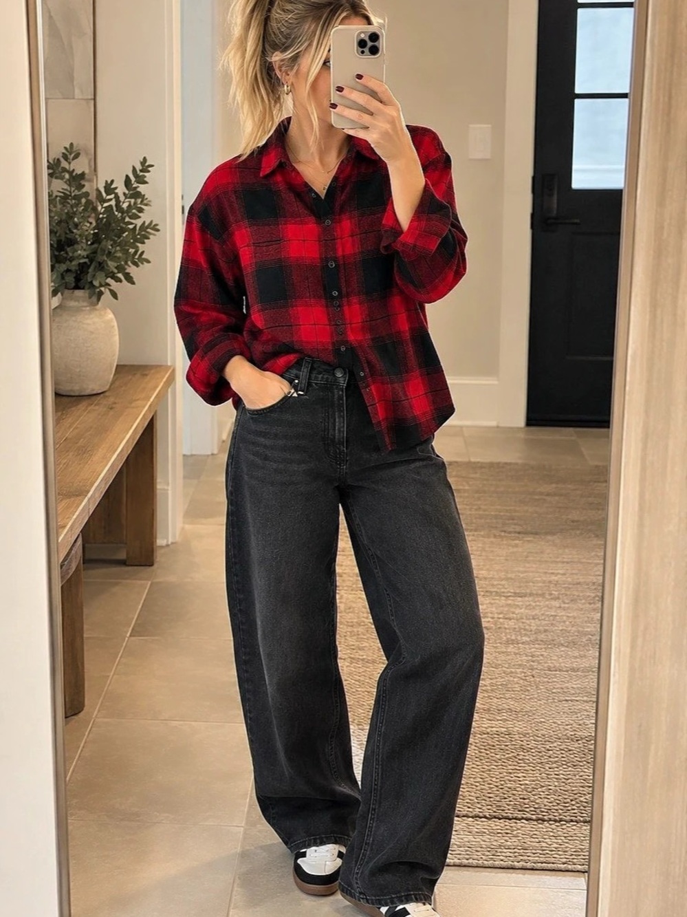 Old Navy Women's Red & Black Plaid Button Down